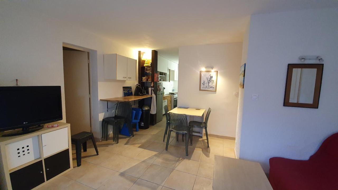 Appartement Avec Vaste Terrasse A 30 M Des Dunes Agde Exterior foto